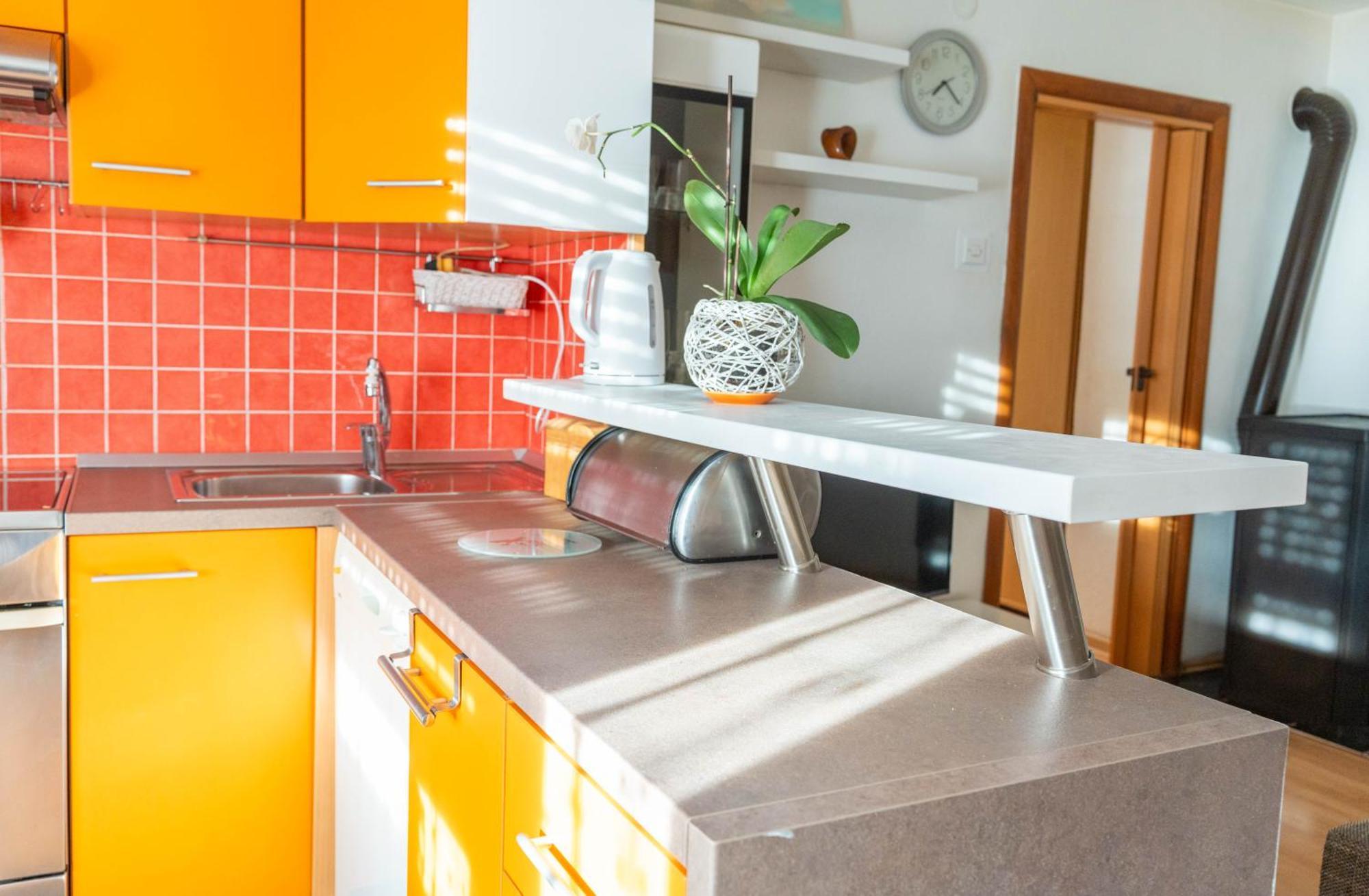 Apartman Lili Книн Екстер'єр фото